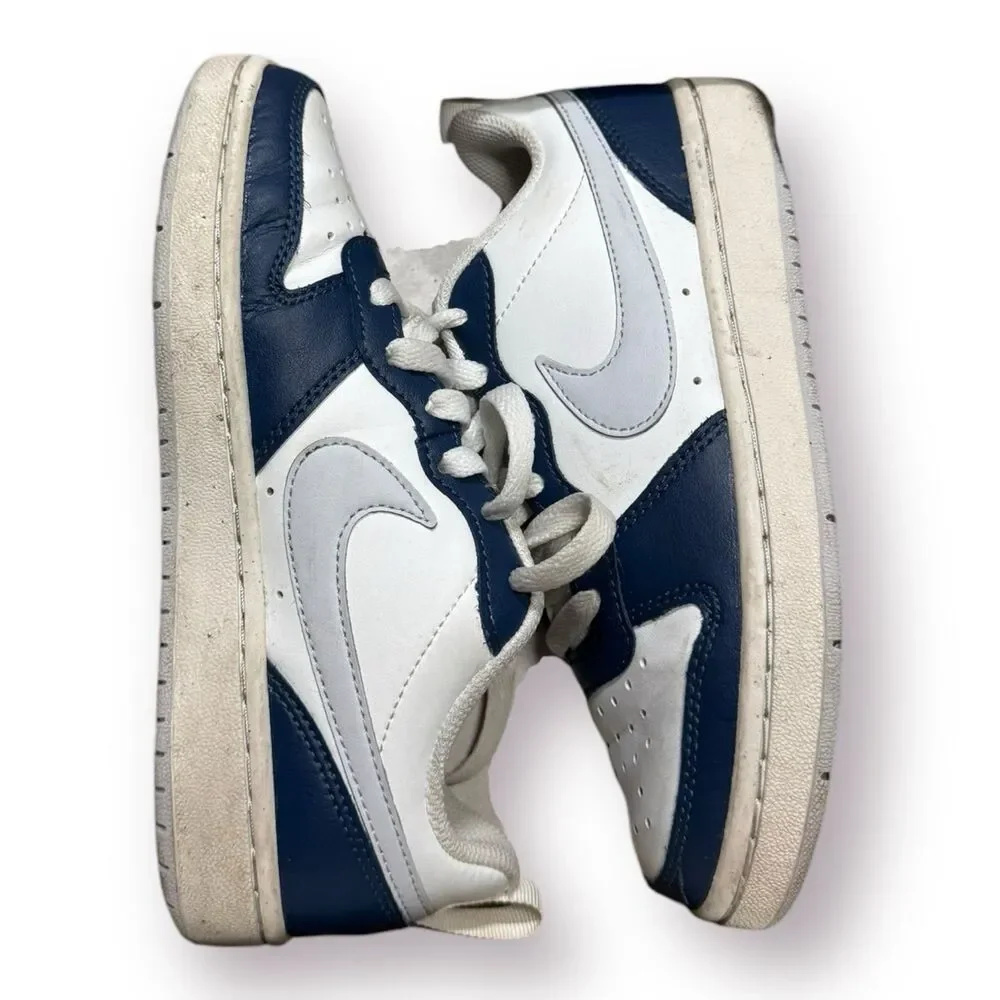 Nike Court Borough Low 2‎ (GS) White/Navy Sz 3.5Y BQ5448 107